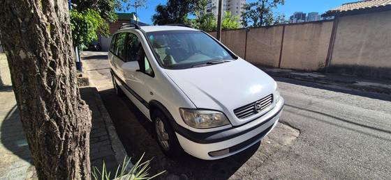 CHEVROLET ZAFIRA 2.0 MPFI CD 8V GASOLINA 4P MANUAL